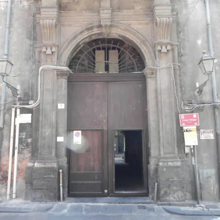 Palazzo Del Verga 2* Catania