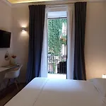 Palazzo Del Verga 4*