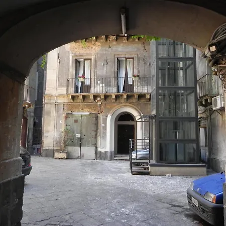 Palazzo Del Verga Bed & Breakfast Catania