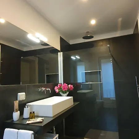Palazzo Del Verga 4*