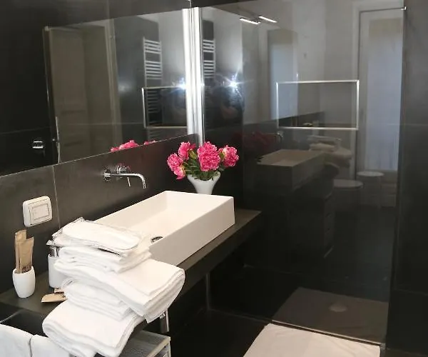 Palazzo Del Verga Panzió 4*