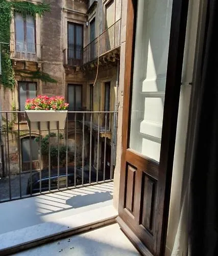 Palazzo Del Verga Panzió Catania
